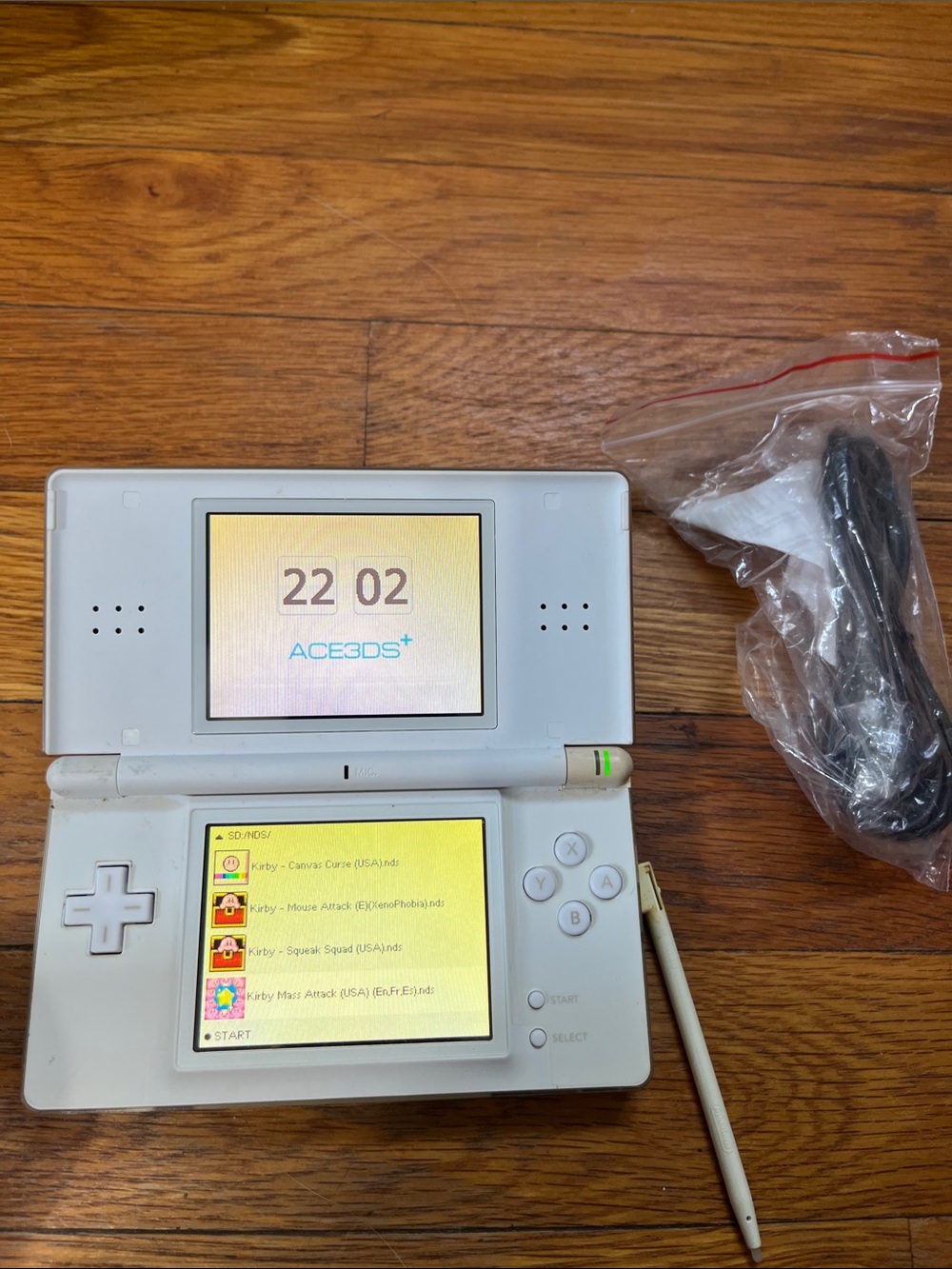 Nintendo DS Lite Handheld Console Pokémon black white Mario Zelda Kirby - Picture 4 of 13
